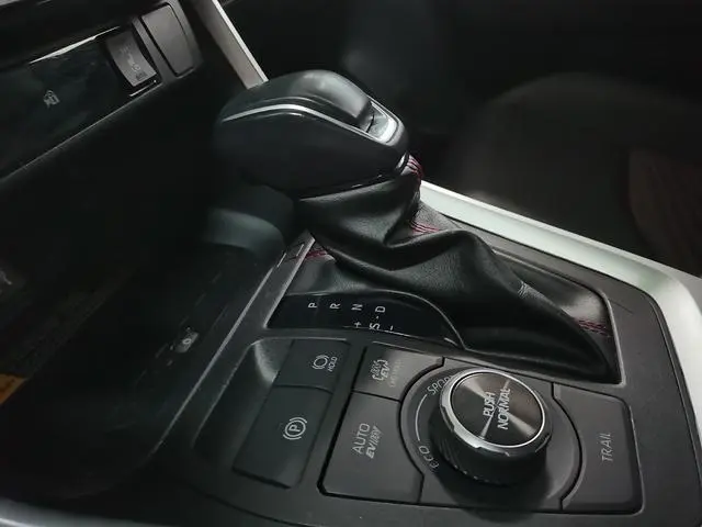 TOYOTA RAV4 Rongfang PHEV 2.5L four-wheel drive flagship Pro