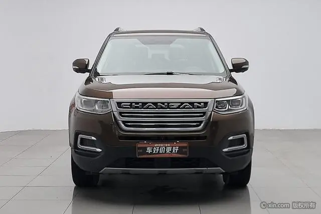 Changan Changan CS95 2.0T four-wheel drive Zhiyu Version