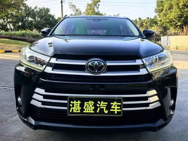 TOYOTA Highlander 2.0T four-wheel drive deluxe edition 7-seater Country VI