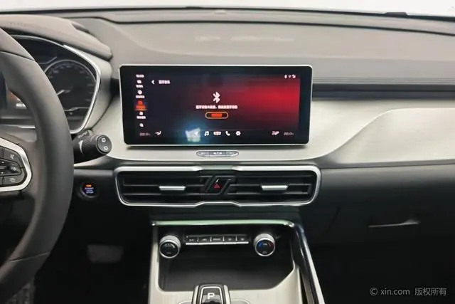 Geely Binyue 260T DCT Knight Country VI
