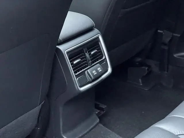 Subaru FORESTER Forester 2.0i Deluxe Edition EyeSight