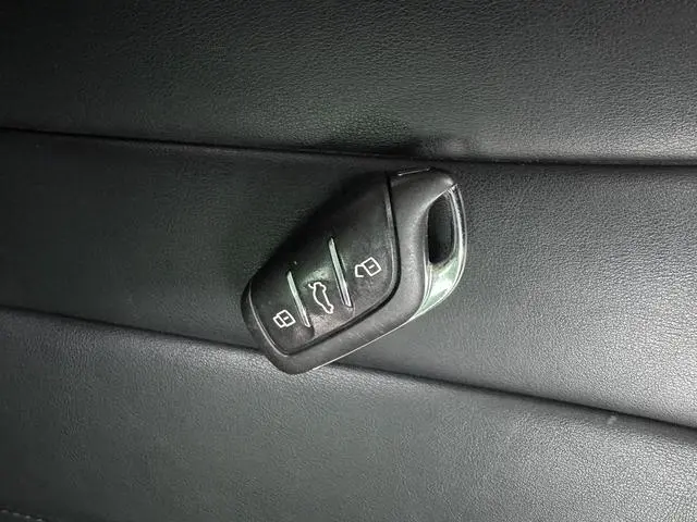 Roewe Roewe RX5 MAX 300TGI Automatic 4G Interconnection Deluxe Edition