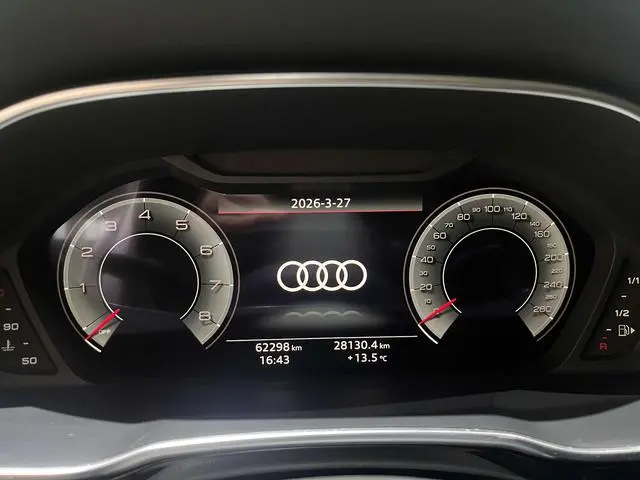 Audi Audi Q3 35 TFSI fashion and elegant