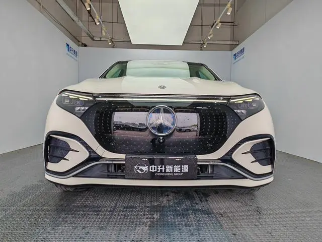 Mercedes-Benz Mercedes-Benz EQS SUV EQS 450 4MATIC Deluxe Edition