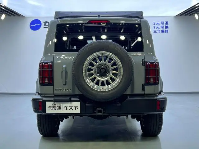 Tank Tank 300 City version 2.0T is very stylish