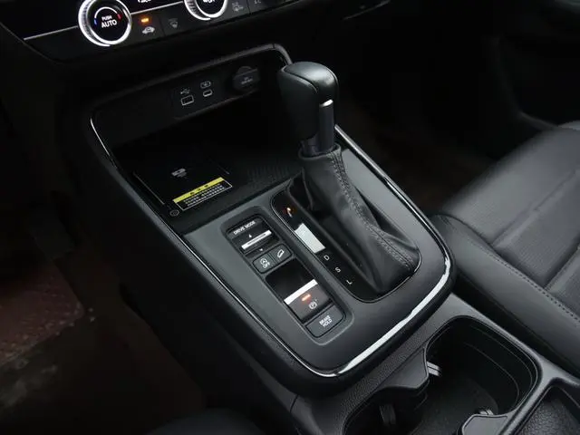 Honda Honda CR-V 240TURBO CVT two-wheel drive Fengshang 5-seater version