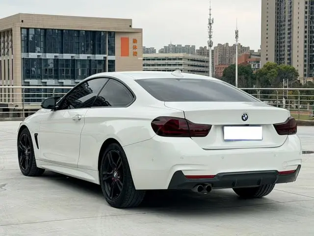 BMW BMW 4 Series 425i M Sports Yao Ye Edition