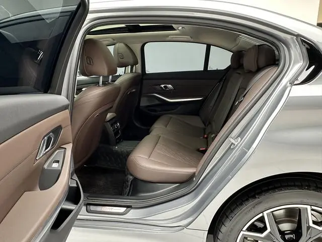 BMW BMW i3 Facelift eDrive40L Yao Ye Set