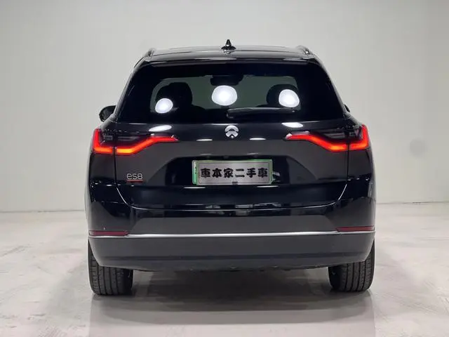 NIO NIO ES8 580KM six-seater version