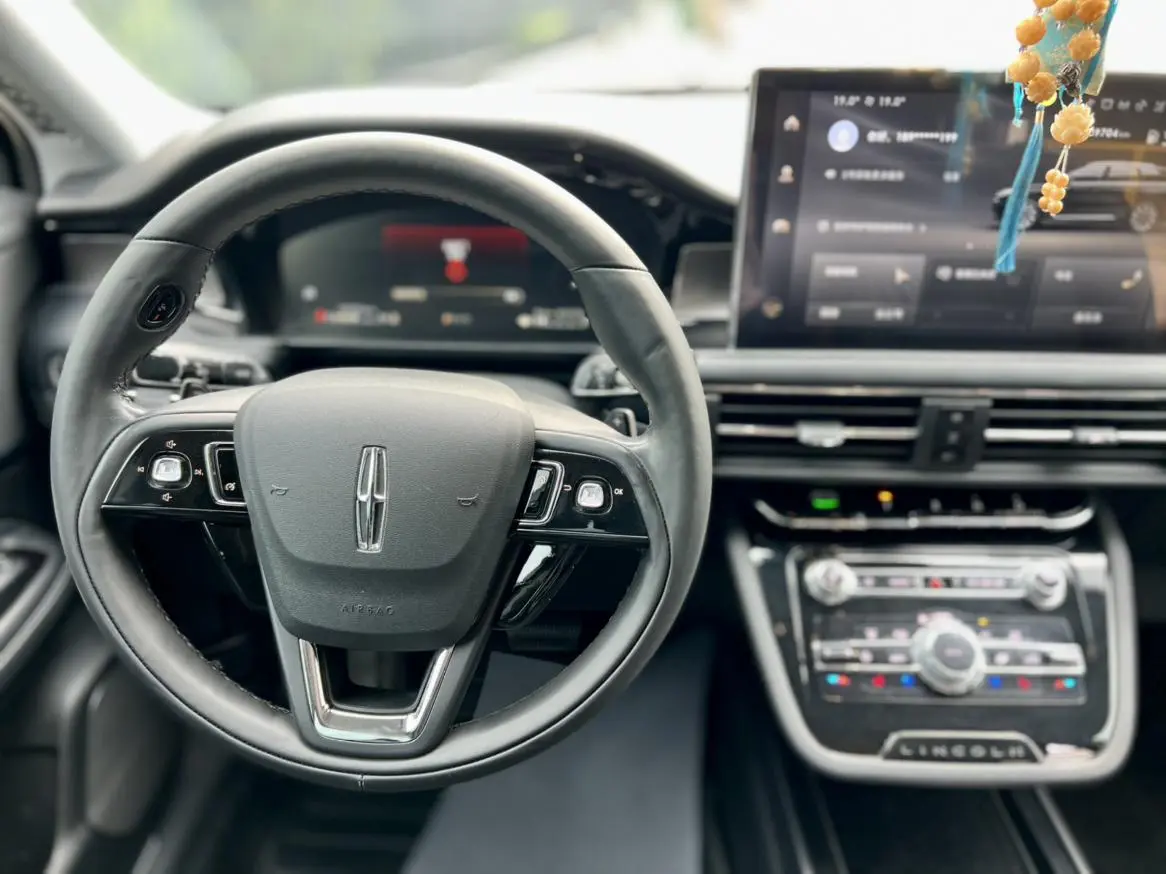 Lincoln Adventurer 2.0T two-wheel drive Zunya edition