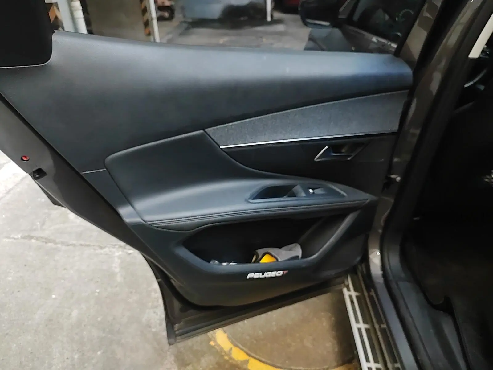 Peugeot Peugeot 4008 380THP Deluxe Edition