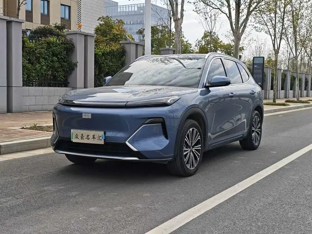 Geely Galaxy Galaxy Starship 7 EM-i 120KM Pilot Version