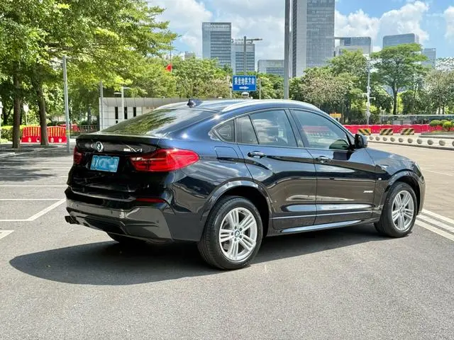 BMW BMW X4 xDrive20i M sporty