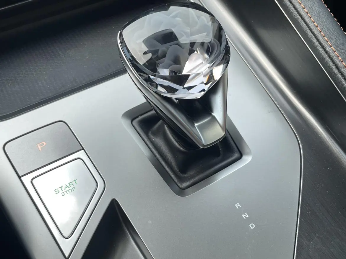 Roewe Roewe eRX5 Super Hybrid Premium Edition