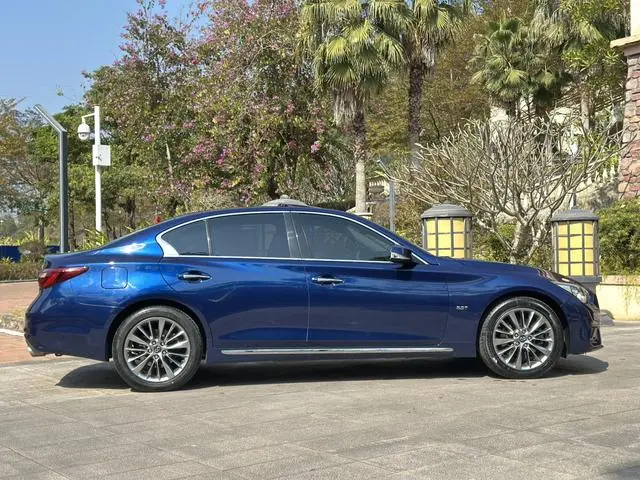 Infiniti Infiniti Q50L 2.0T Yixiang Edition Country V