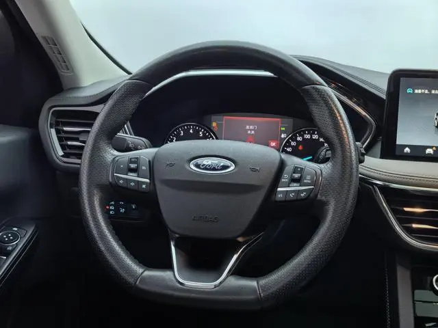 Ford Ruiji EcoBoost 245 two-wheel drive leisure model