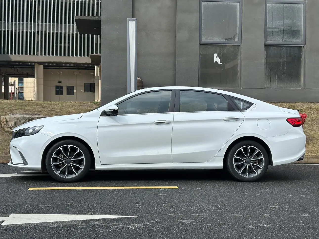 Geely Binrui 1.4T CVT F-Ultimate Edition