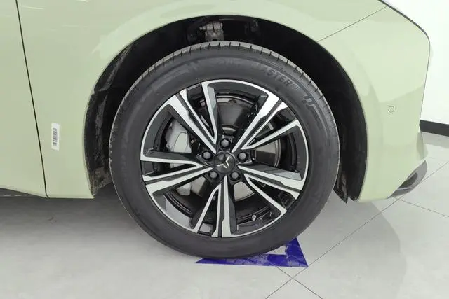 Hongqi Hongqi EH7 690 Pro