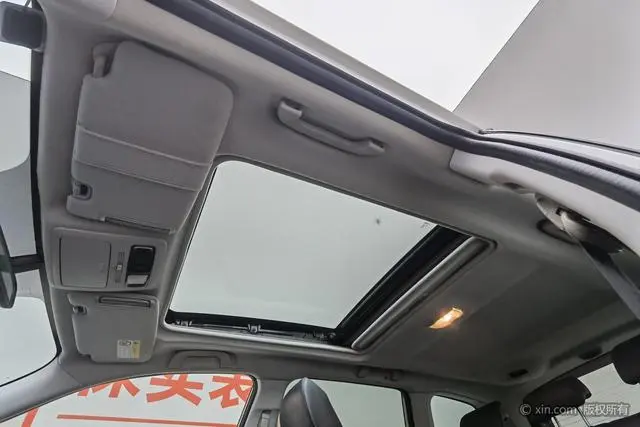 Subaru FORESTER Forester 2.0i Fashion Navigation Version
