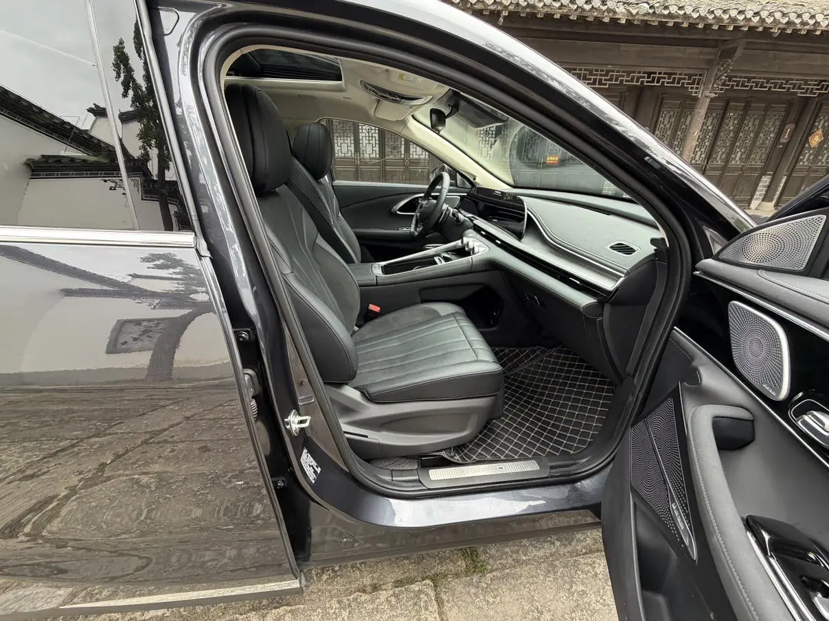 EXEED Xingtu Lingyun Lingyun 400T two-wheel drive Star Edition