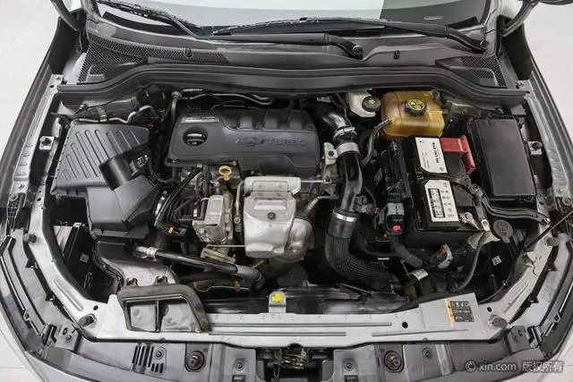 Chevrolet Cruze RS 330T automatic happy Version