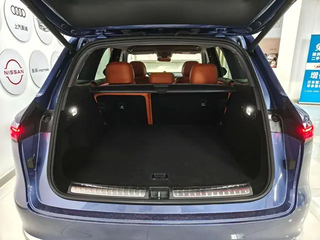AITO Ask the world M7 Extended range Ultra five-seater four-wheel drive version