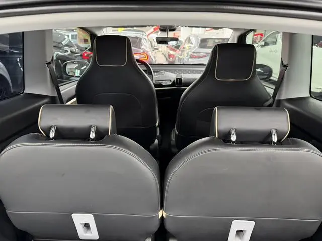 Baojun Baojun KiWi EV Artist Light Edition Ternary Lithium