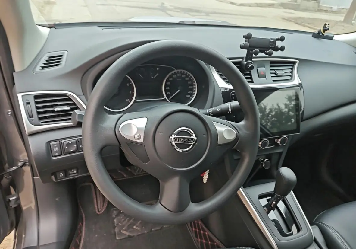 Nissan Xuan Yi Facelift two Classic 1.6L XE CVT Comfort Edition