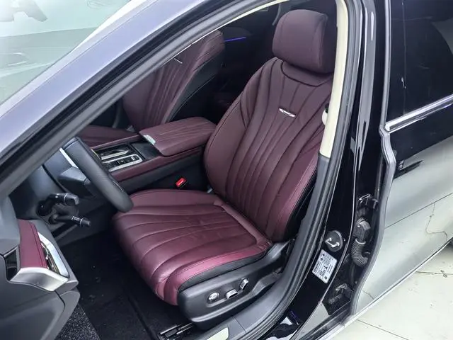 Hongqi Hongqi H5 2.0T Automatic Zhilian Qichang Version