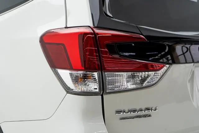 Subaru FORESTER Forester 2.0i Smart Engine Sports Edition