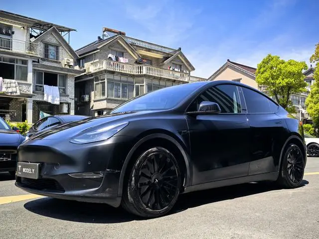 Tesla Model Y Standard battery life, rear-wheel drive version