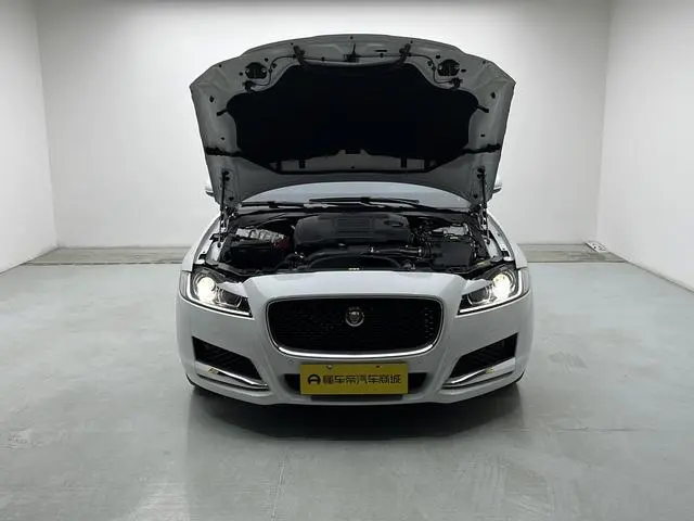 Jaguar Jaguar XFL 2.0T P200 two-wheel drive Elite Edition