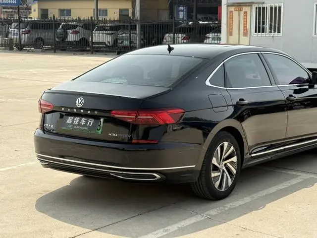 Volkswagen Passat PHEV 430PHEV Hybrid Elite Edition