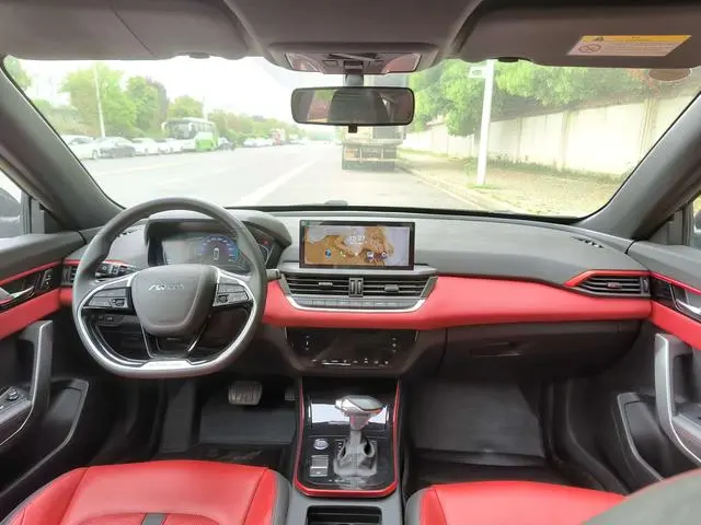 Dongfeng Fengshen Yi Hyun 230T Automatic Shadow Chasing Knight Edition