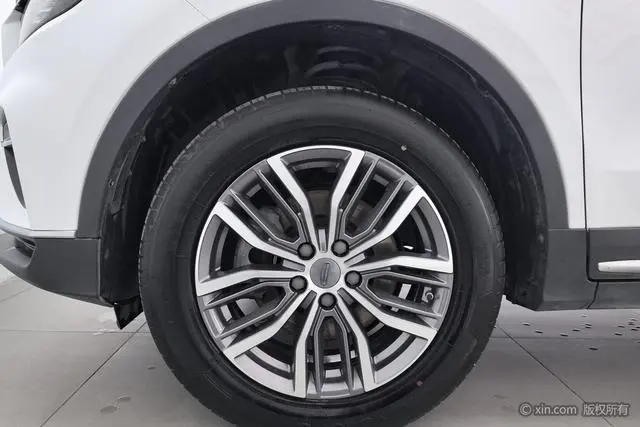 Geely Boyue 1.8TD DCT Smart PRO
