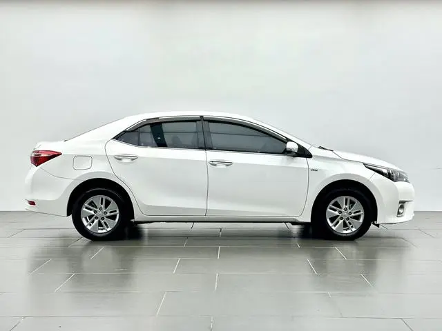 TOYOTA Corolla 1.6L manual GL