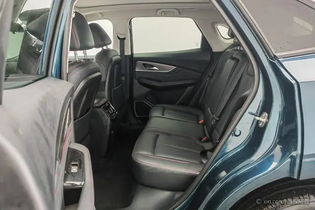 Dongfeng Fengxing Popular T5 EVO 1.5TD DCT Diamond Edition