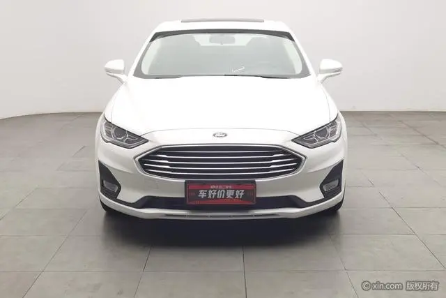 Ford Mondeo EcoBoost 180 fashion type