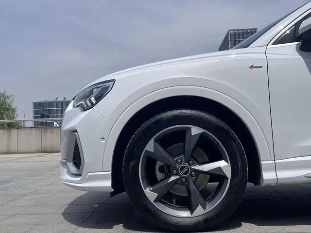 Audi Audi Q3 35 TFSI fashion dynamic type (1.5T)