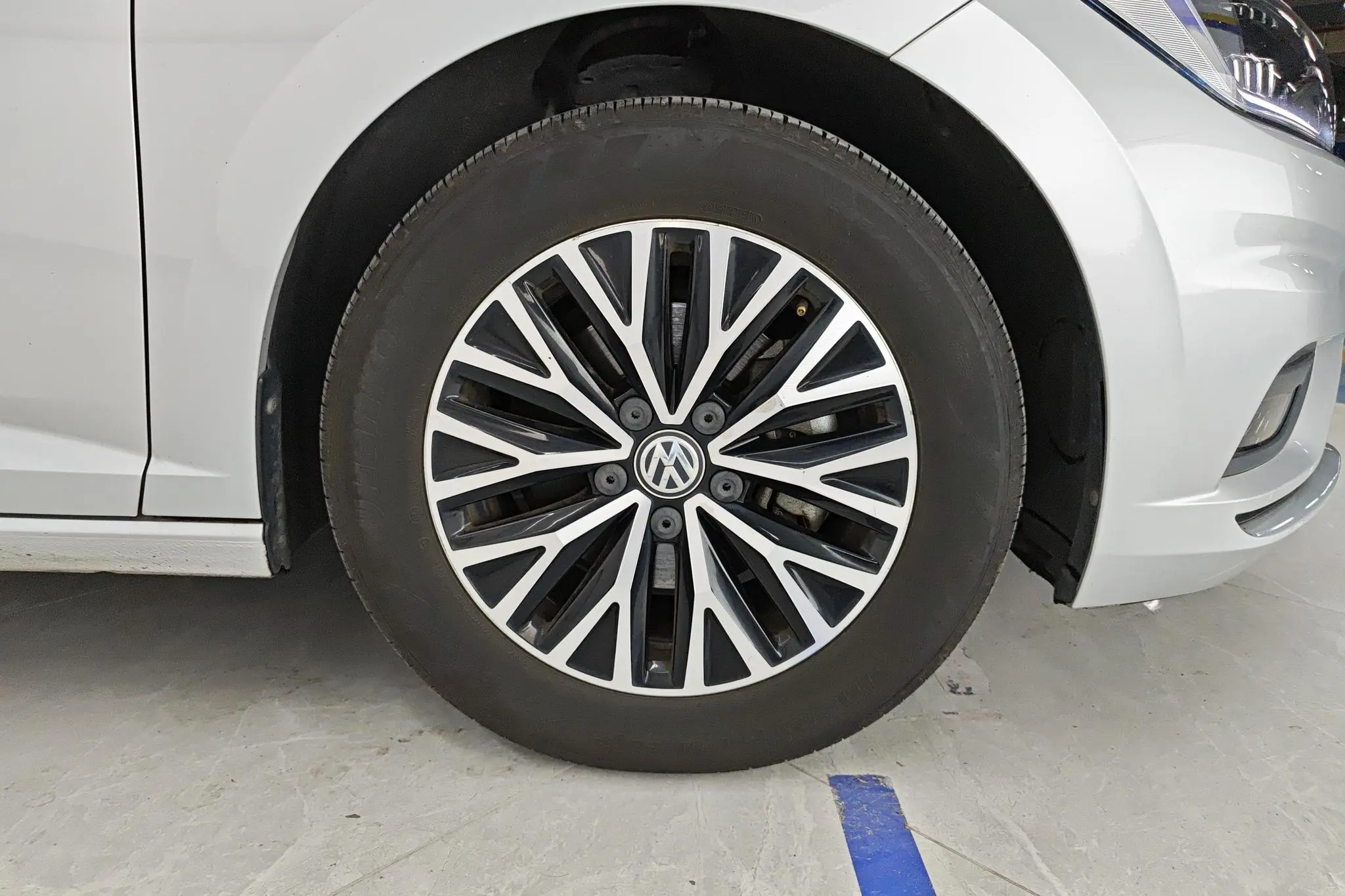 Volkswagen Sagitar 280TSI DSG Comfortable Smart Edition