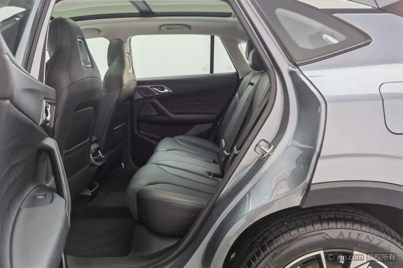Roewe Roewe eRX5 Super Hybrid Premium Edition