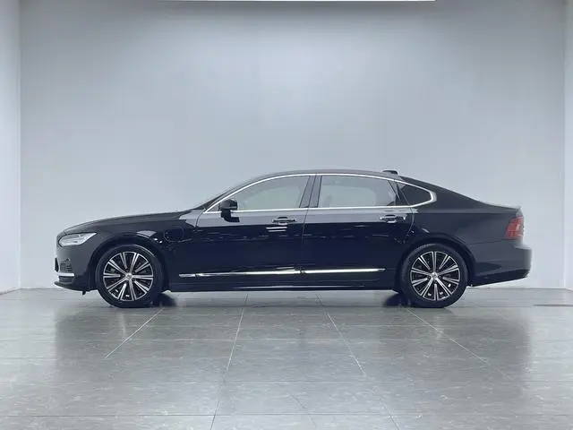Volvo Volvo S90 PHEV T8 E-drive Hybrid Zhiyi Deluxe Edition