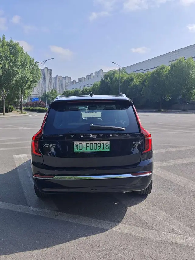 Volvo Volvo XC90 PHEV E-drive hybrid T8 Long battery life Zhizun Deluxe Edition 7 Seats