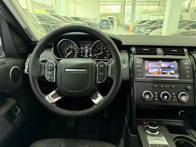Land Rover discover 3.0 V6 S