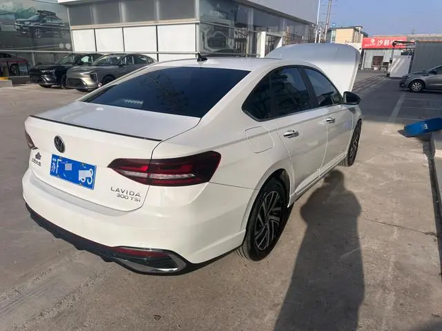 Volkswagen Lavida 300TSI DSG Manyi Edition