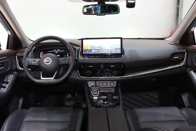 Nissan Qijun VC-Turbo 300 CVT 4WD Extreme Edition