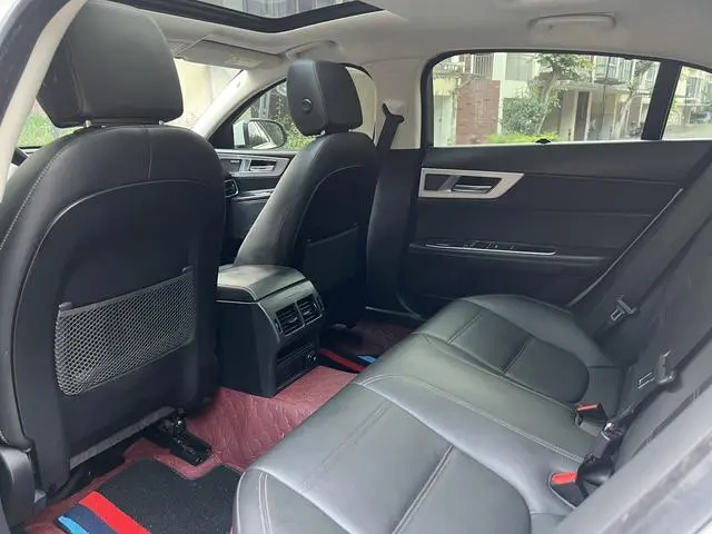 Jaguar Jaguar XEL 2.0T 200PS Premium Edition