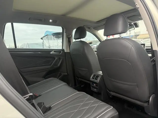 Volkswagen Tiguan L 330TSI automatic two-wheel drive Smart edition