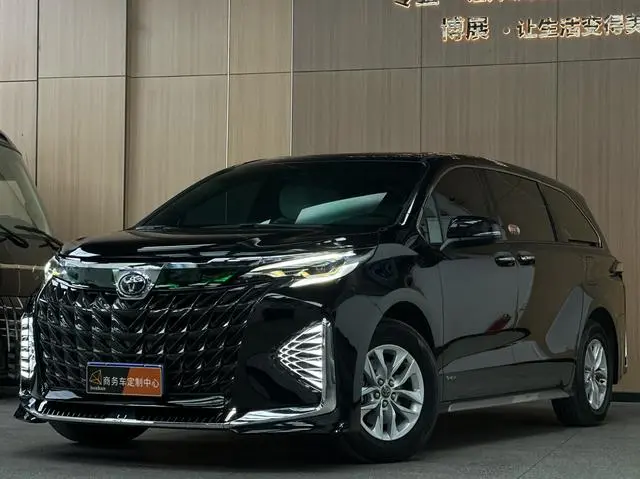 TOYOTA Grevia Smart electric hybrid dual engine 2.5L two-wheel drive comfort version