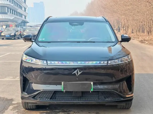 Dongfeng eπ eπ008 210Max extended range version 6 seats